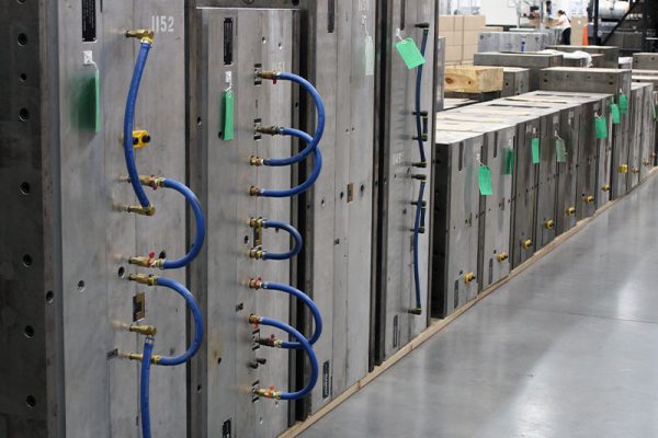 custom-injection-plastic-injection-molding-tools custom-injection-plastic-injection-molding-tools